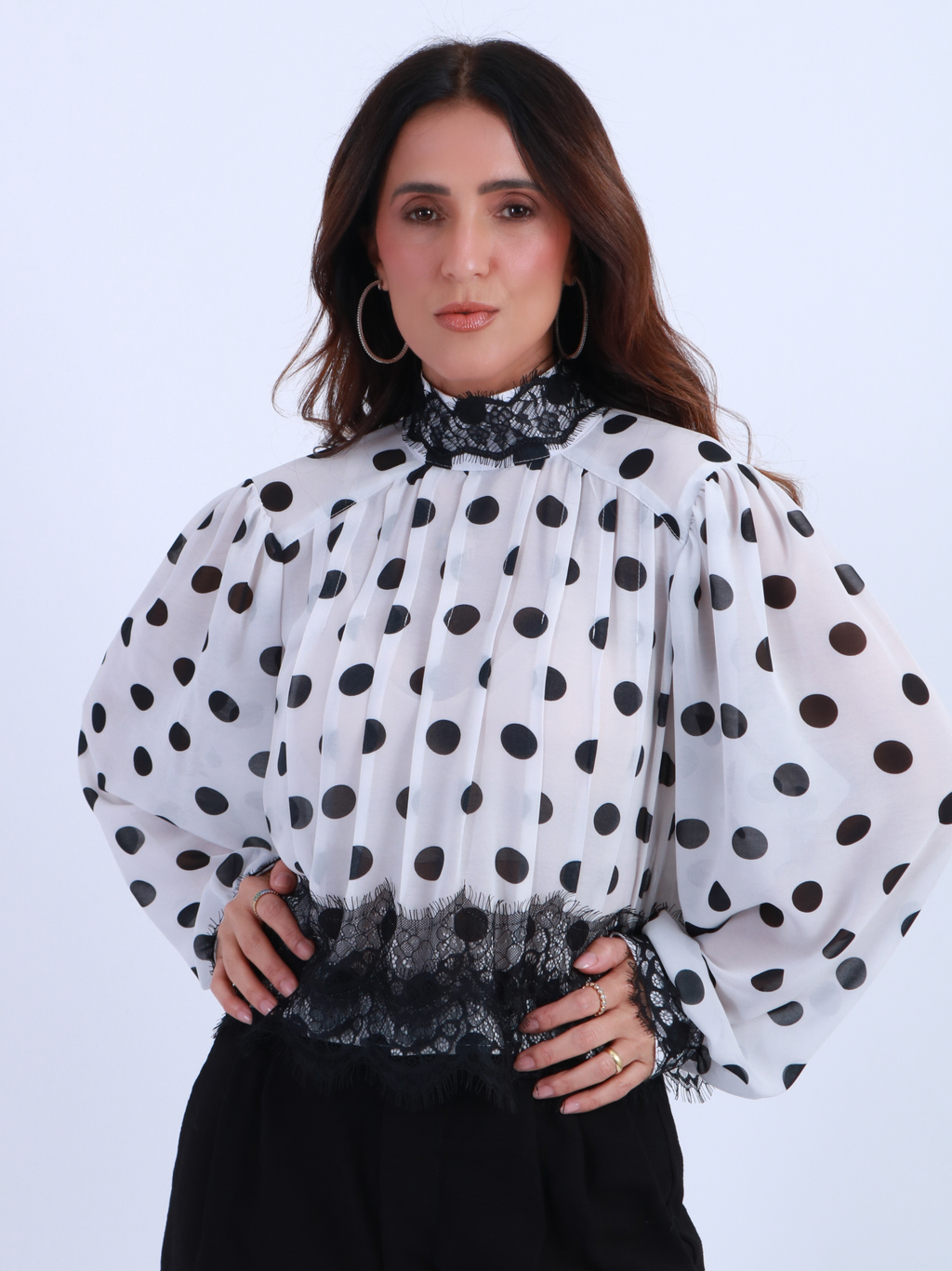Blusa de Poá Com renda